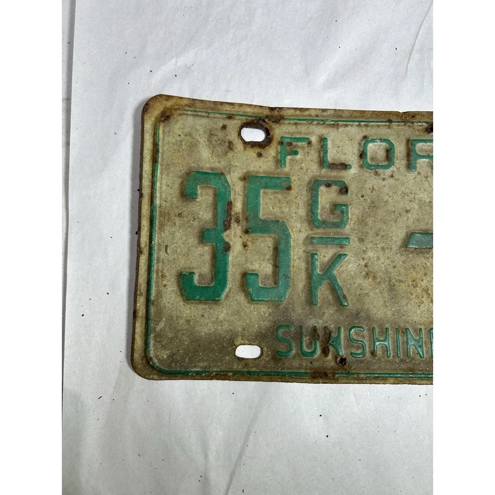 Vintage 1973 Florida Sunshine State License Plate Tag 35GK 368 Gas Oil